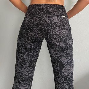 DKNY black and grey ankle length pants